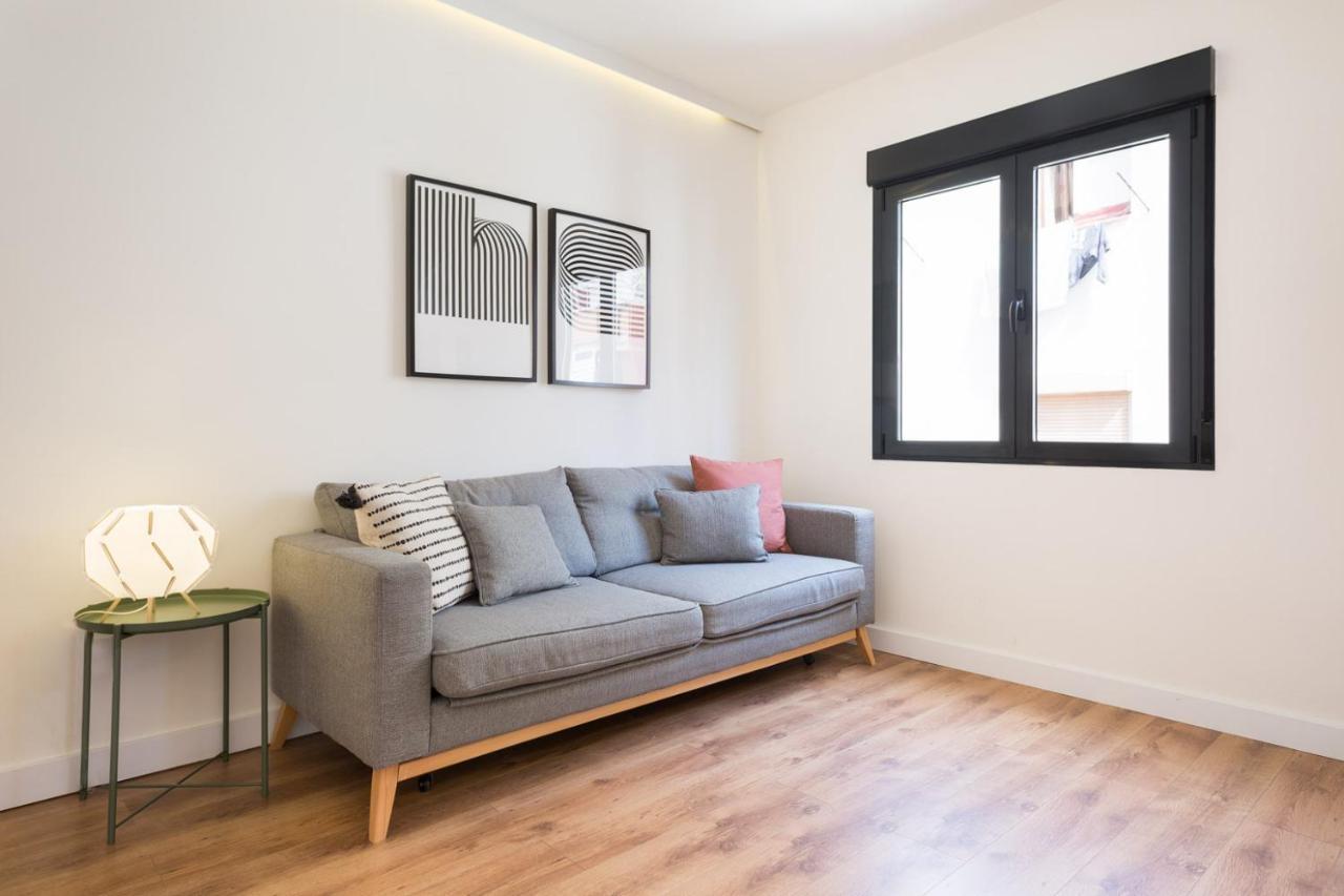Urban Chill Apartments By Olala Homes 오스피탈레트 데 요브레가트 외부 사진