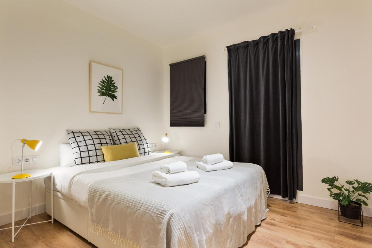 Urban Chill Apartments By Olala Homes 오스피탈레트 데 요브레가트 외부 사진