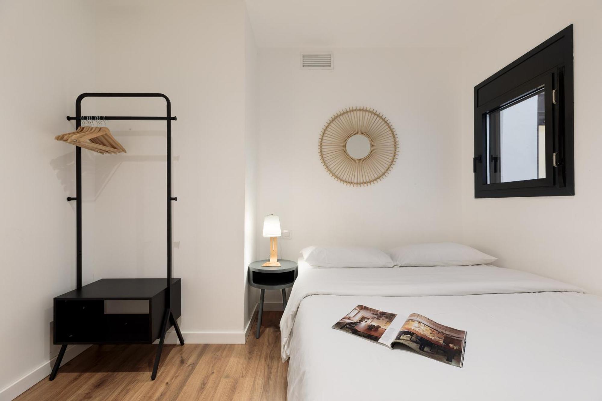 Urban Chill Apartments By Olala Homes 오스피탈레트 데 요브레가트 외부 사진