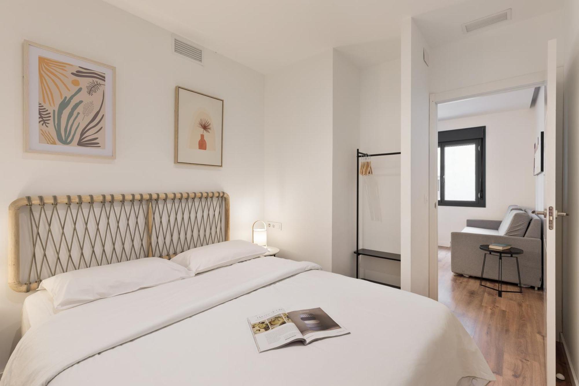 Urban Chill Apartments By Olala Homes 오스피탈레트 데 요브레가트 외부 사진