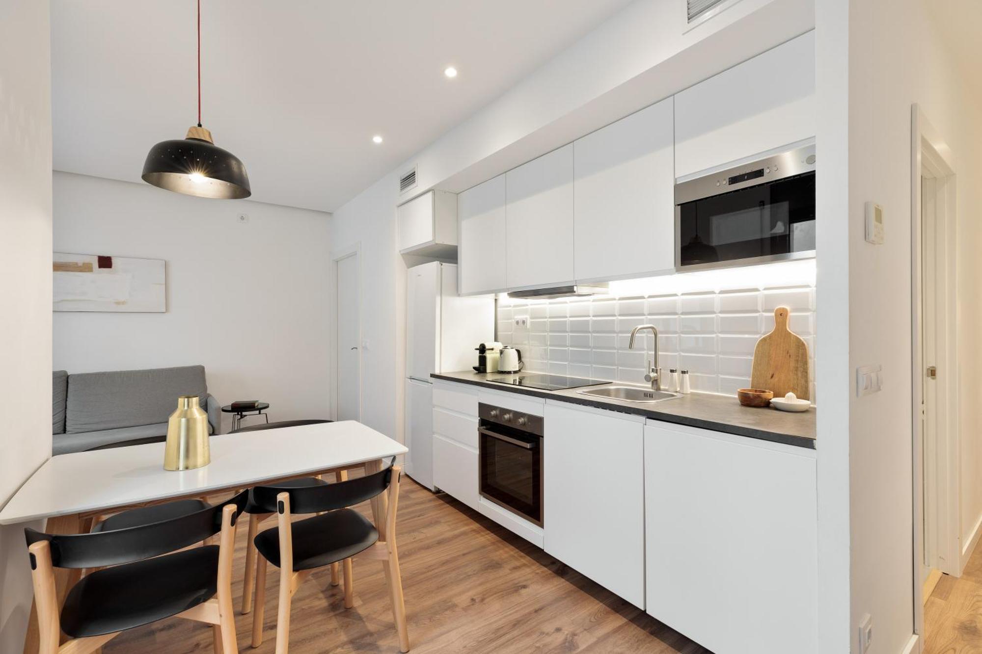 Urban Chill Apartments By Olala Homes 오스피탈레트 데 요브레가트 외부 사진
