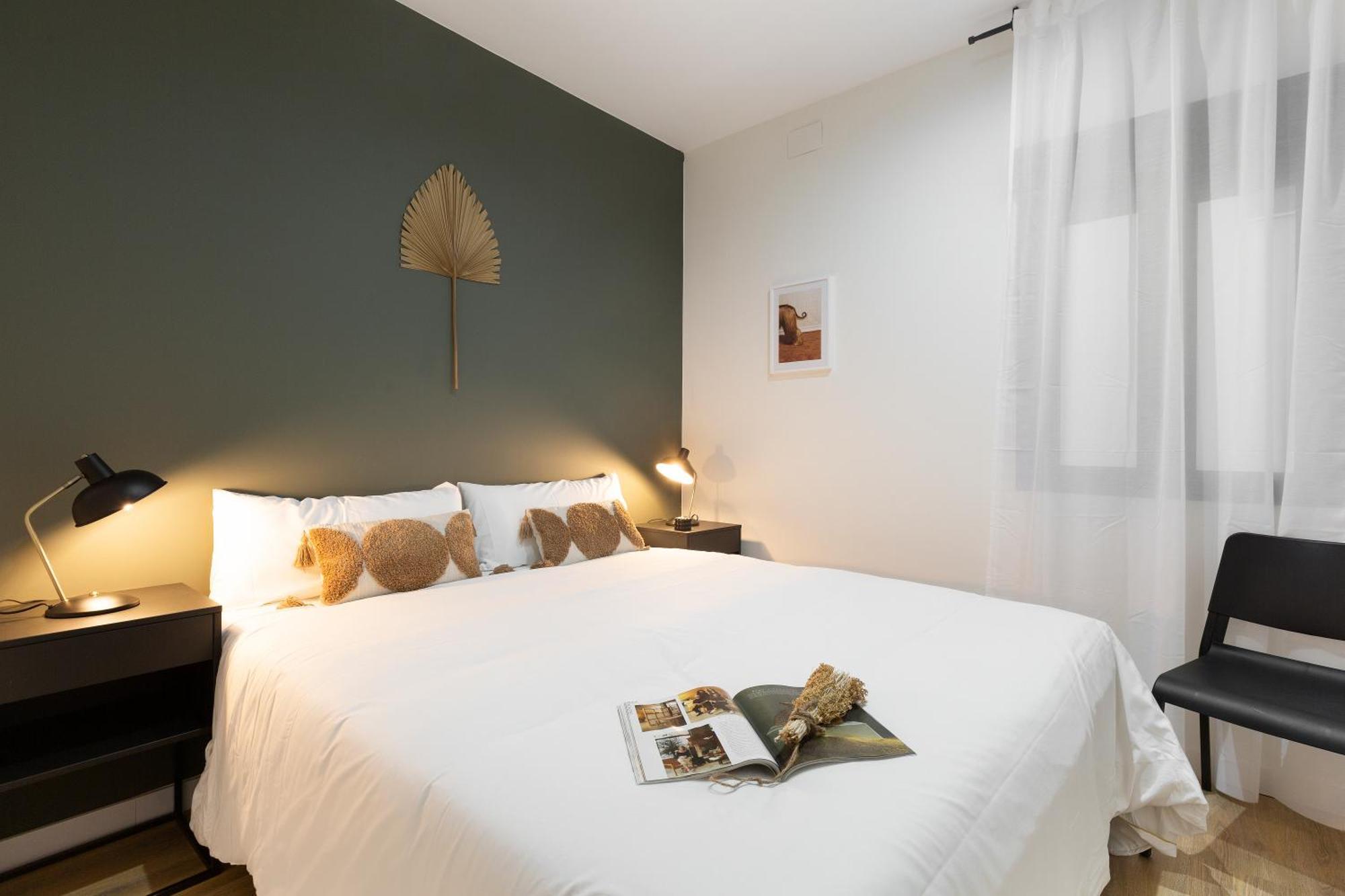Urban Chill Apartments By Olala Homes 오스피탈레트 데 요브레가트 외부 사진