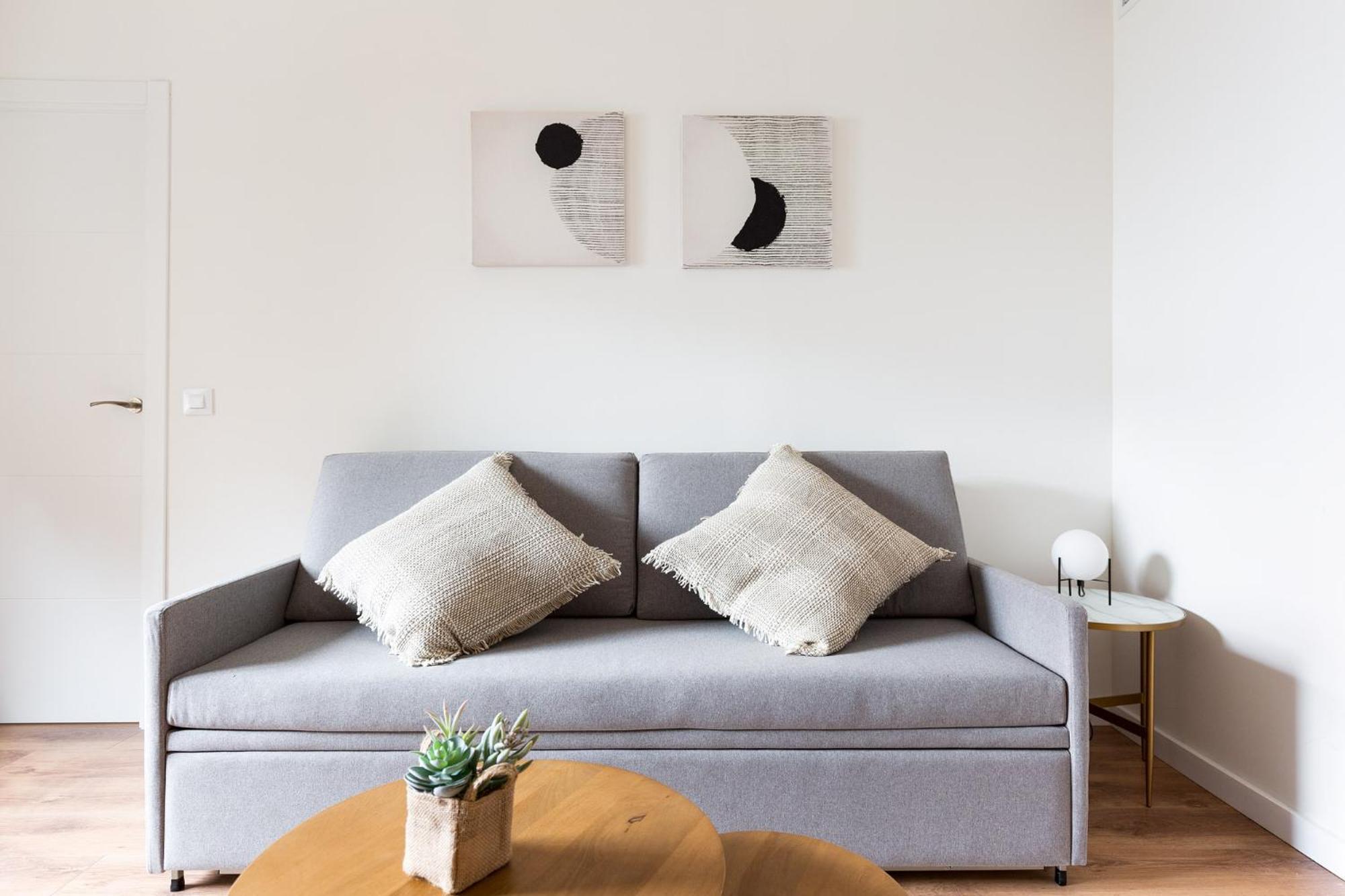 Urban Chill Apartments By Olala Homes 오스피탈레트 데 요브레가트 외부 사진