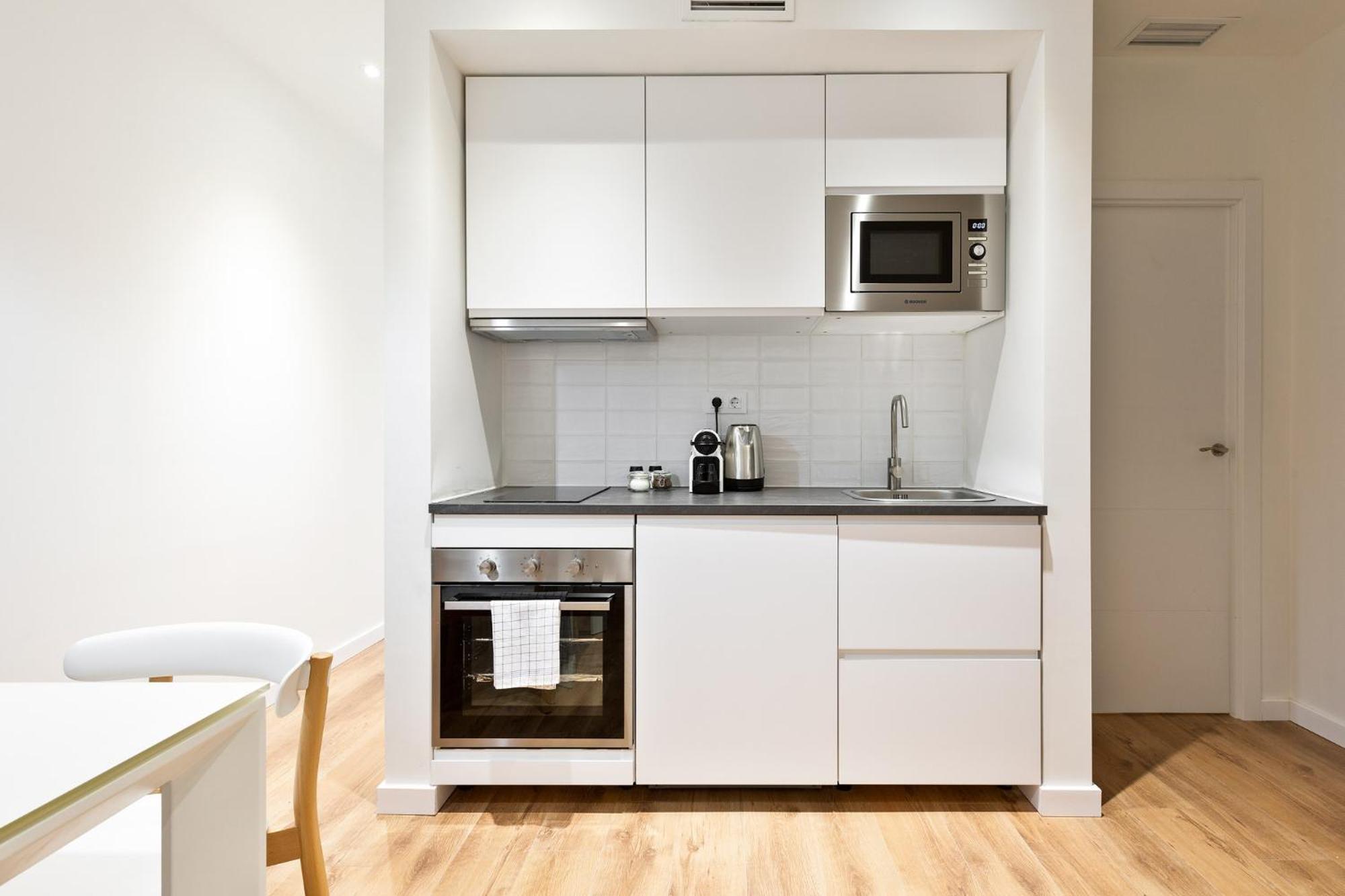 Urban Chill Apartments By Olala Homes 오스피탈레트 데 요브레가트 외부 사진